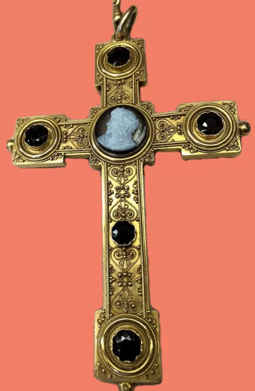 Episcopal ring of Mgr Labrie